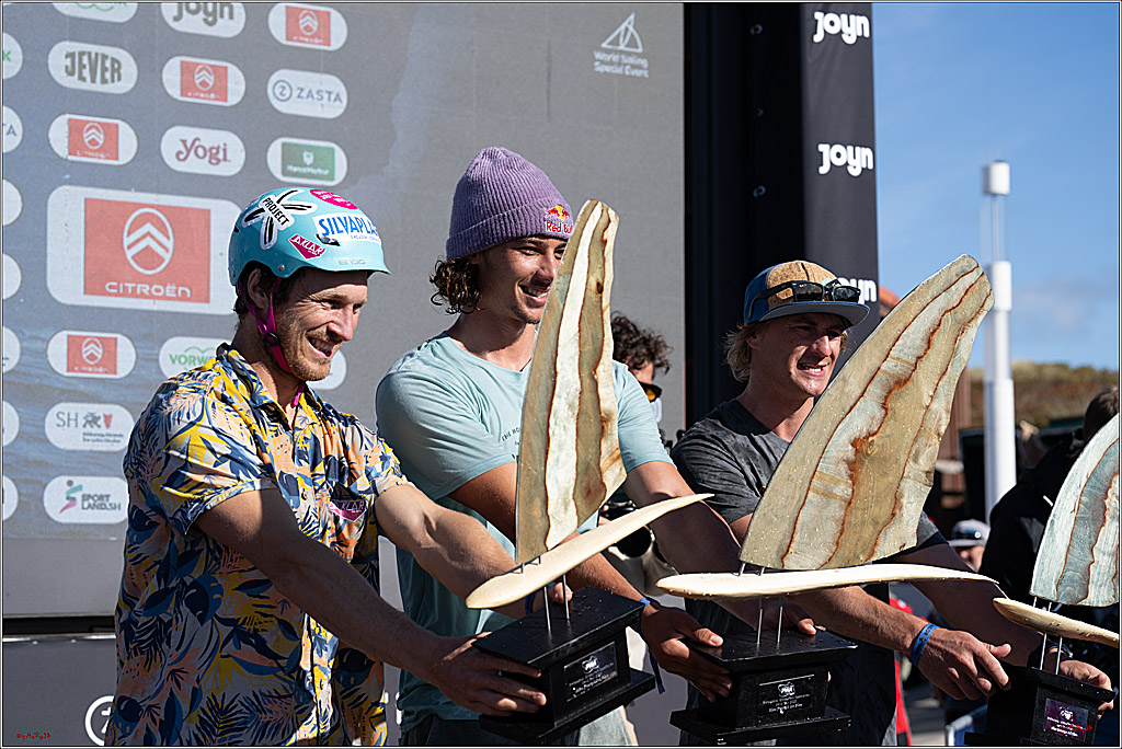 PWA - Citroen - World Windsurfing Tour Sylt 2026 - Tag 9 Siegerrehrungen Slalom Foil Men u. Freestyle Men; Sylt Westerland, 04.10.2026