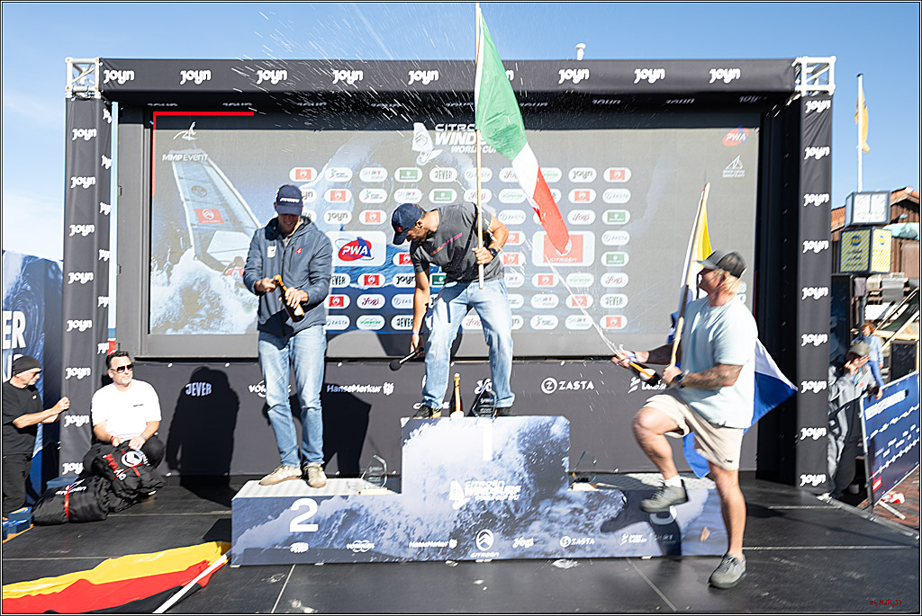PWA - Citroen - World Windsurfing Tour Sylt 2026 - Tag 9 Siegerrehrungen Slalom Foil Men u. Freestyle Men; Sylt Westerland, 04.10.2026