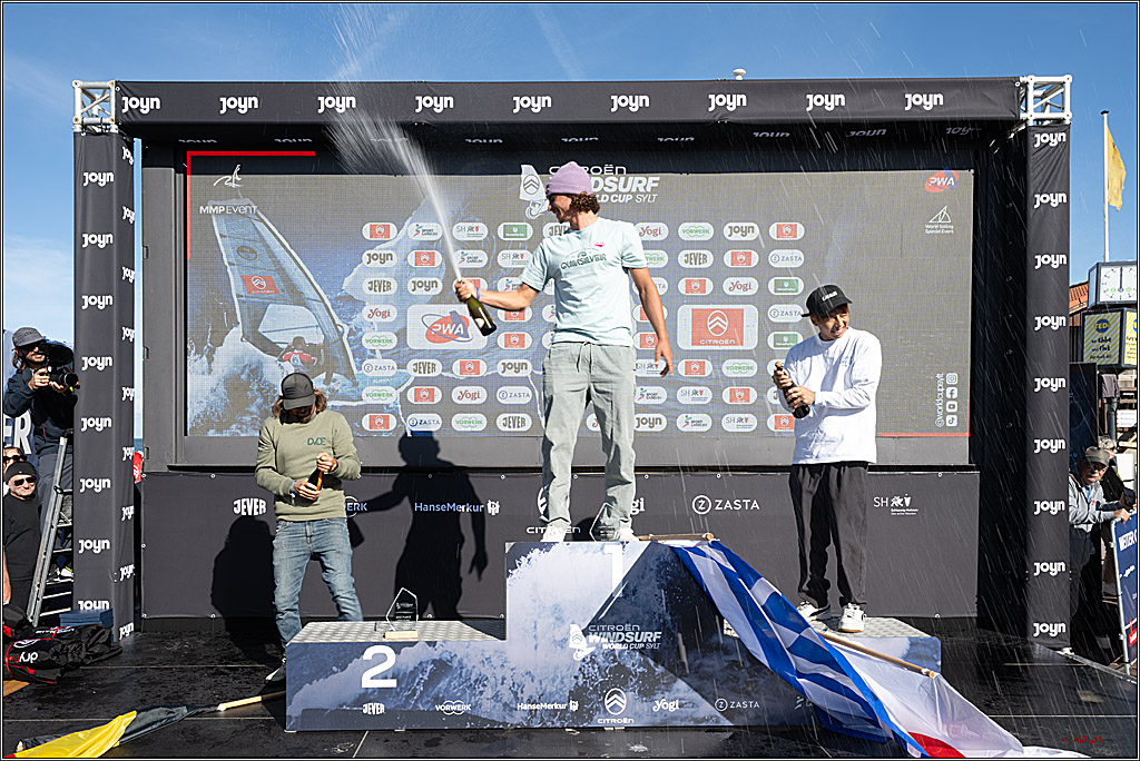 PWA - Citroen - World Windsurfing Tour Sylt 2026 - Tag 9 Siegerrehrungen Slalom Foil Men u. Freestyle Men; Sylt Westerland, 04.10.2026