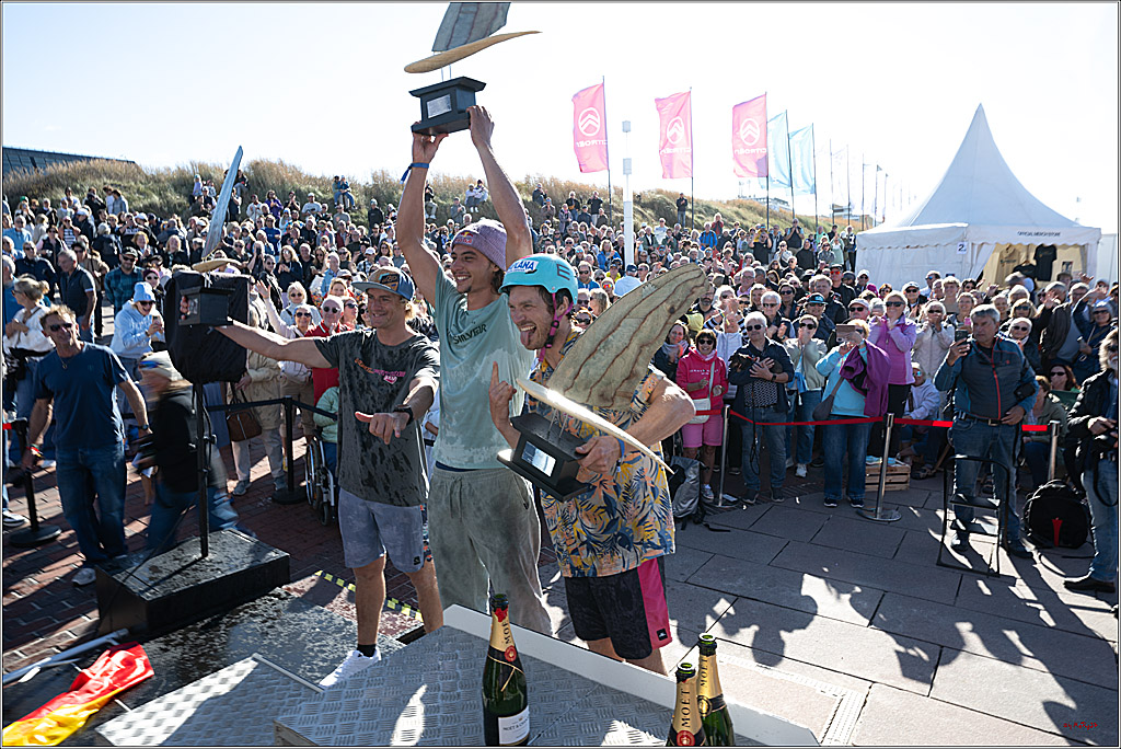 PWA - Citroen - World Windsurfing Tour Sylt 2026 - Tag 9 Siegerrehrungen Slalom Foil Men u. Freestyle Men; Sylt Westerland, 04.10.2026