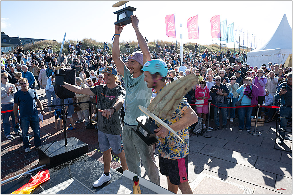 PWA - Citroen - World Windsurfing Tour Sylt 2026 - Tag 9 Siegerrehrungen Slalom Foil Men u. Freestyle Men; Sylt Westerland, 04.10.2026