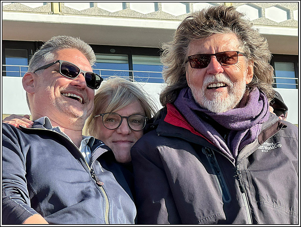 2de8db37 cb9a 42d0 be0b 177cc5e7b21e